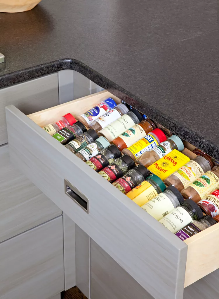 Messy Spice Storage: Find Seasonings Faster While Cooking